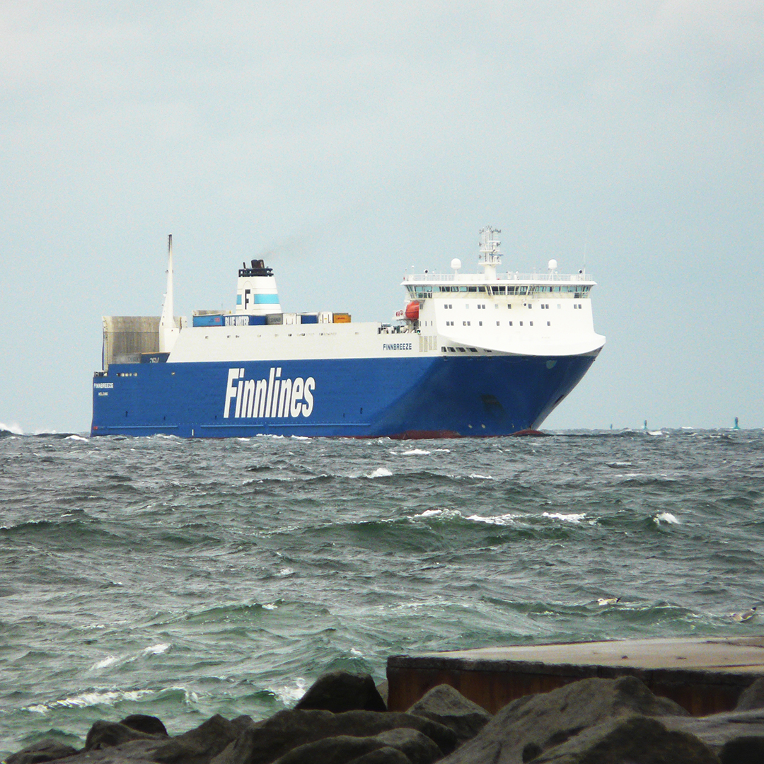 www.finnlines.com